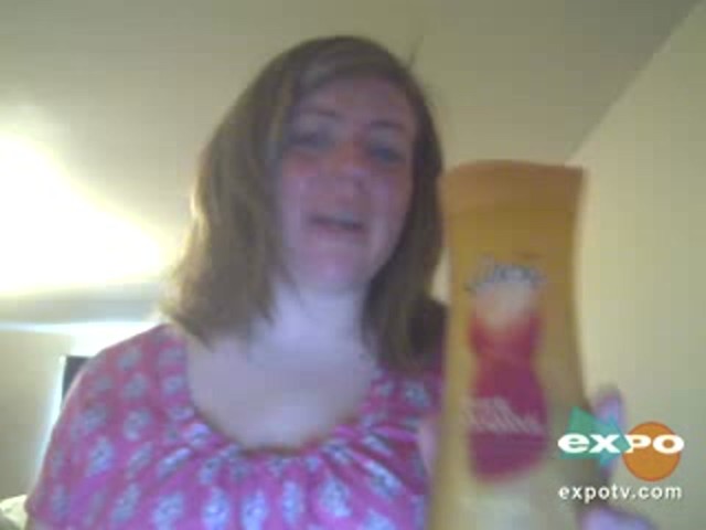 Caress&reg; Evenly Gorgeous Exfoliating Body Wash - image 8 from the video